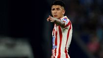 bombazo: thiago almada se reunio dirigentes de un club grande del pais para avanzar en las negociaciones bombazo: thiago almada se reunio dirigentes de un club grande del pais para avanzar en las negociaciones