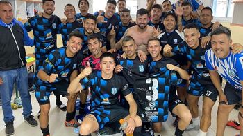 Con la base del equipo que jugó esta temporada en el Federal A, Rincón enfrentará a San Lorenzo por la Copa Argentina. Con la base del equipo que jugó esta temporada en el Federal A, Rincón enfrentará a San Lorenzo por la Copa Argentina.