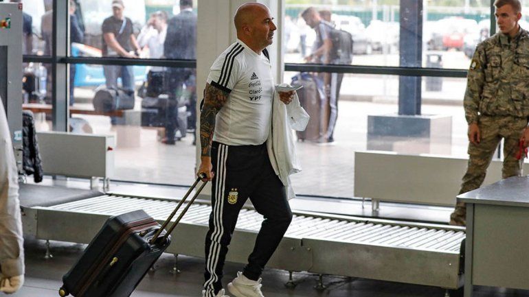 Una imagen que sintetiza el deseo de la AFA con el técnico.