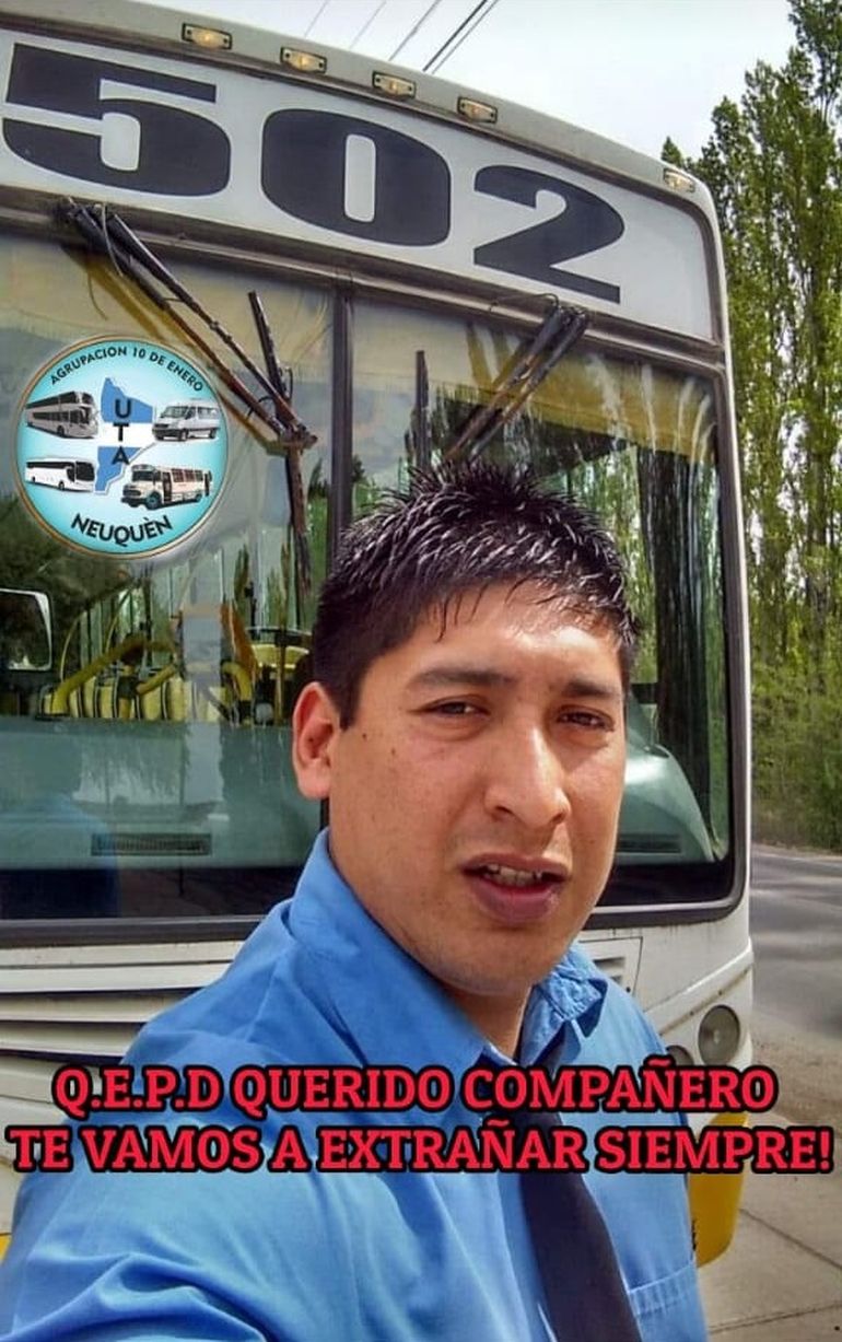 Los colectiveros lamentaron la muerte de Federico Gómez. Los colectiveros lamentaron la muerte de Federico Gómez.