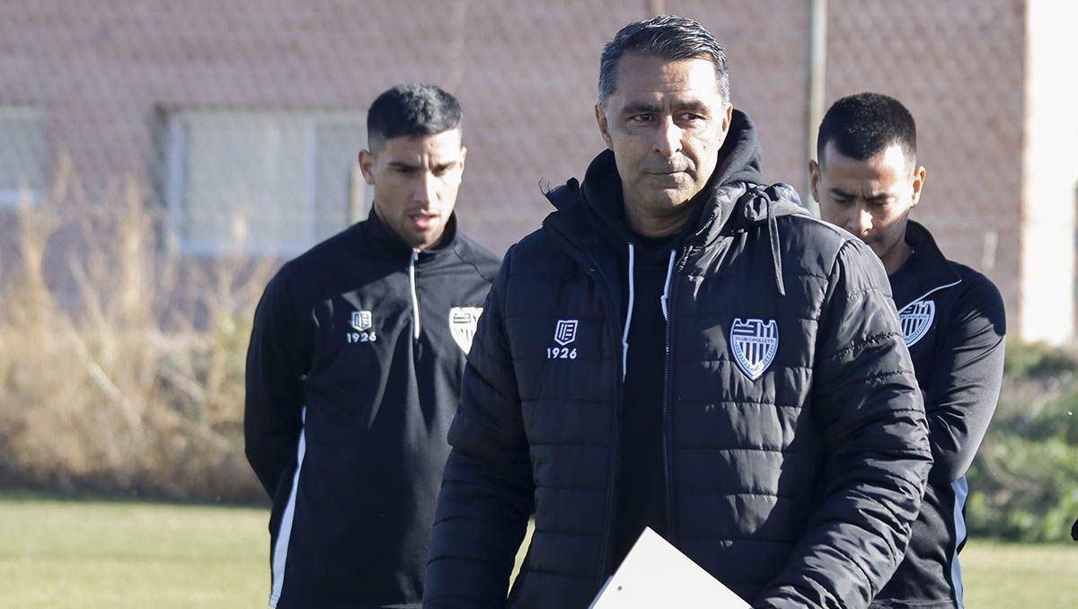 Luis Medero, nuevo técnico de Cipolletti en el Federal A.