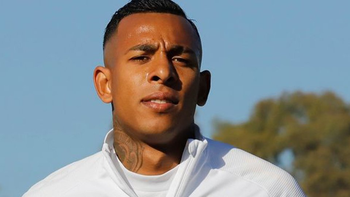 Sebastián Villa está marginado del plantel profesional de Boca por la condena que pesa sobre él -y que el jugador apeló- por violencia de género. Sebastián Villa está marginado del plantel profesional de Boca por la condena que pesa sobre él -y que el jugador apeló- por violencia de género.