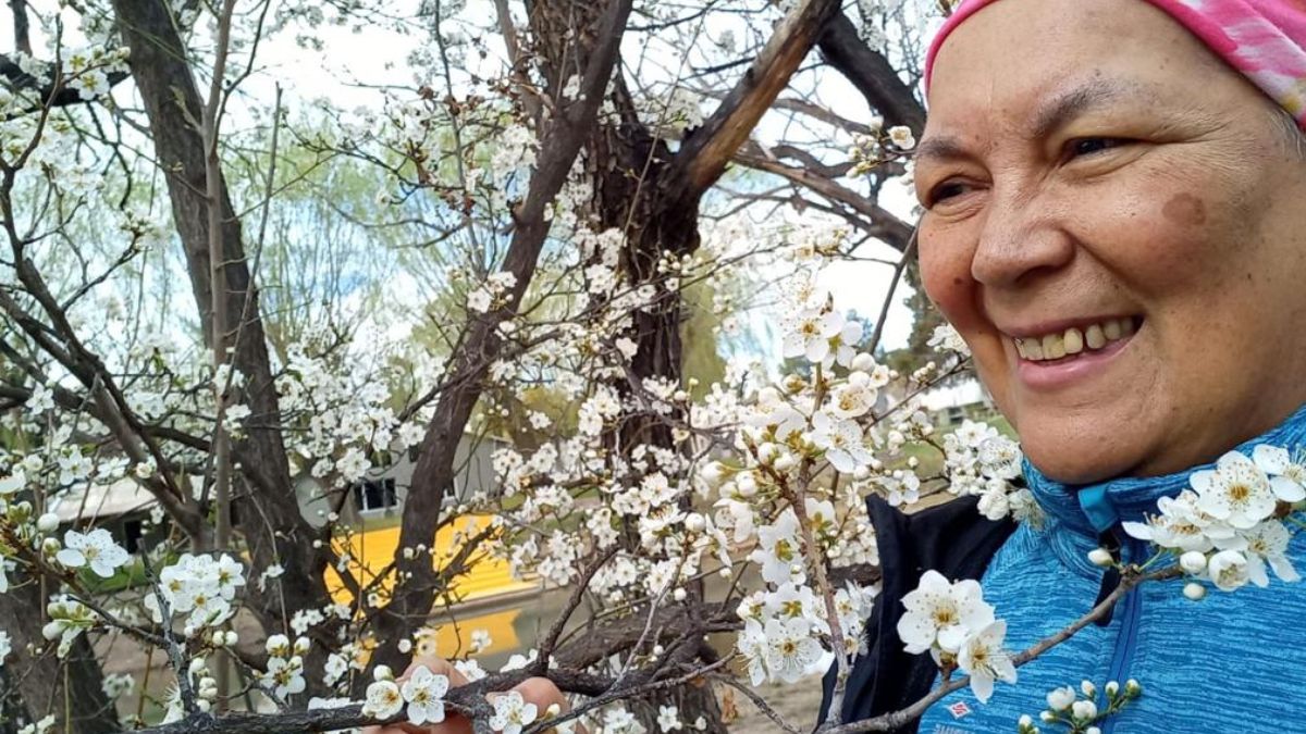 Elena Campos, la guerrera neuquina que venció dos veces el cáncer de mama thumbnail