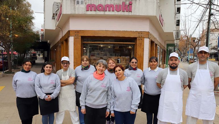 Mamuki, la histórica repostería que es parte de las familias neuquinas