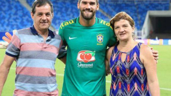 Hallan muerto al padre Alisson Becker