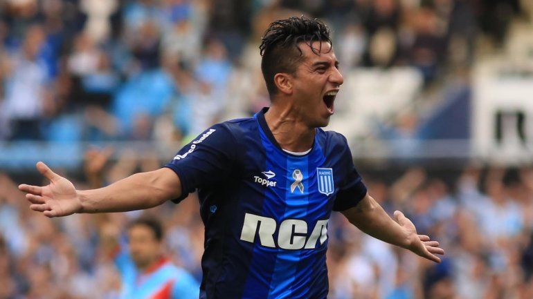 El Pulpo González le dio la victoria a Racing frente a Arsenal.