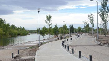 se podra llegar a la costa del limay por leguizamon se podra llegar a la costa del limay por leguizamon