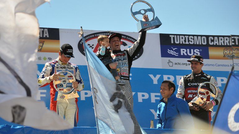 La segunda fecha del TC se corrió en Centenario y miles de personas disfrutaron de la fiesta.