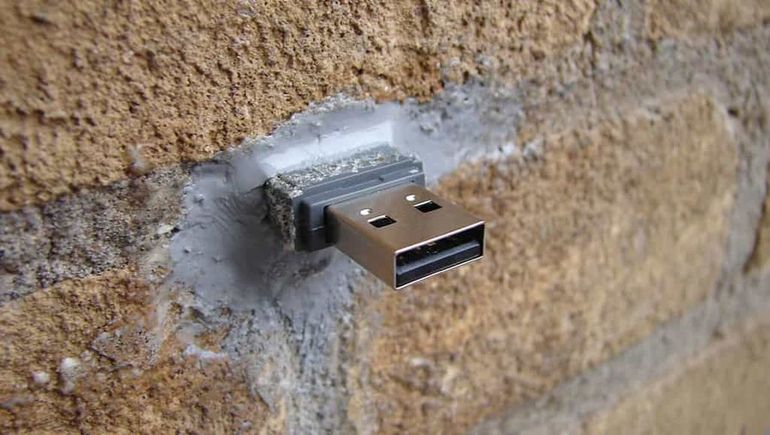 USB Dead Drop: de qué se trata el nuevo fenómeno global