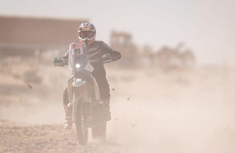 Dakar 2024: cómo vive el neuquino Santiago Rostan una de las etapas más duras