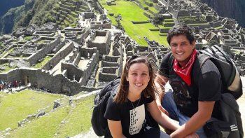 Eliana y Bruno no querían hijos ni una casa, sino una aventura que los movilizara. Se fueron hace seis meses. Eliana y Bruno no querían hijos ni una casa, sino una aventura que los movilizara. Se fueron hace seis meses.