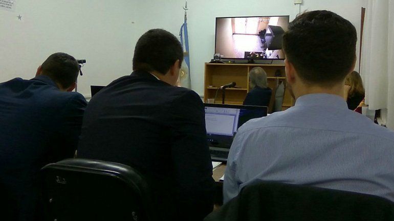 Piden la absolución del policía que disparó a un militante de UPCN