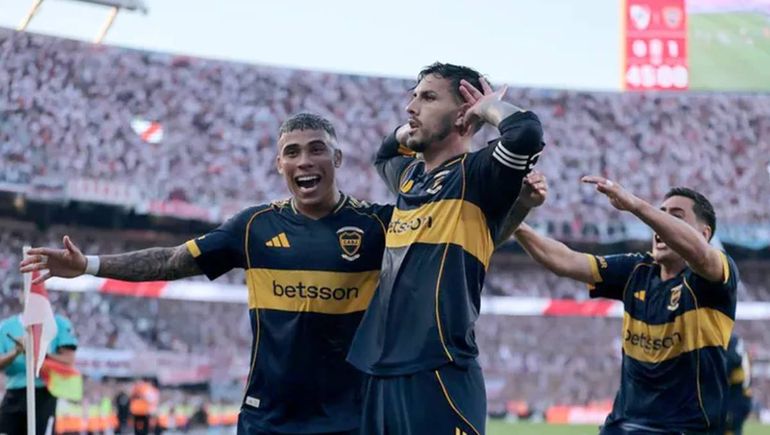 Los tremendos elogios del cuerpo técnico de Boca a Paredes tras la victoria ante River Todo lo que está bien