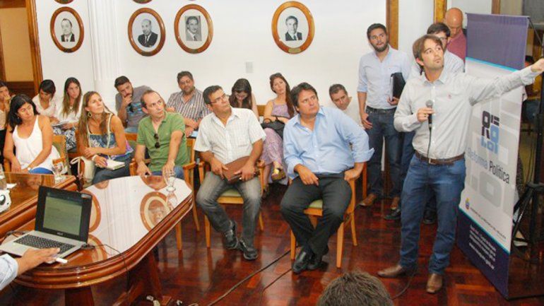 El sistema fue presentado en la segunda reunión por la Reforma Política.