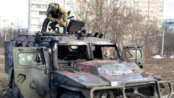 Ucrania dice que repelió ataques rusos en el este