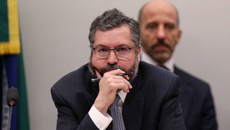 Brasil asegura que todo es una conspiración comunista