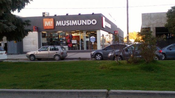 Cerraron locales de Musimundo en Zapala y Cutral Co: hay 22 despidos