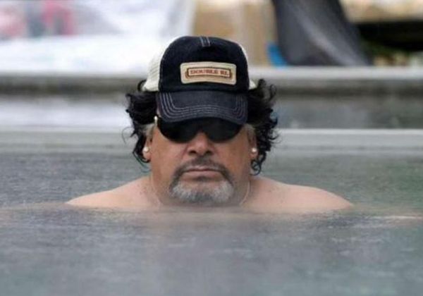 Roly Serrano se luce en la piel de Diego Maradona