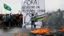 maxima tension en brasil con protestas y cortes de ruta maxima tension en brasil con protestas y cortes de ruta