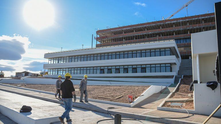 Licitan las obras para la quinta etapa de la Muni del oeste