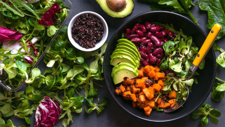 Un estudio reveló que los vegetarianos viven más tiempo