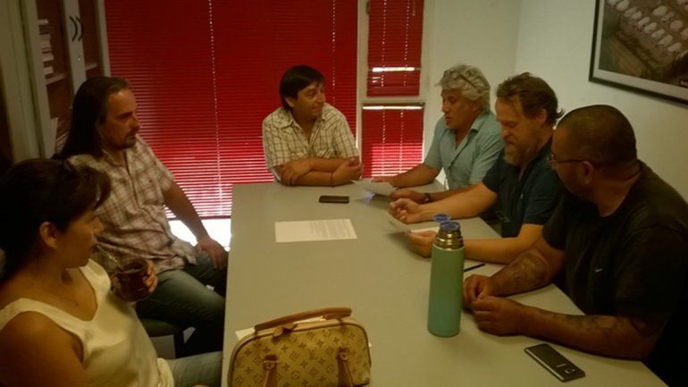 ATE y ATEN en alerta, exigen al Gobierno que debata los salarios