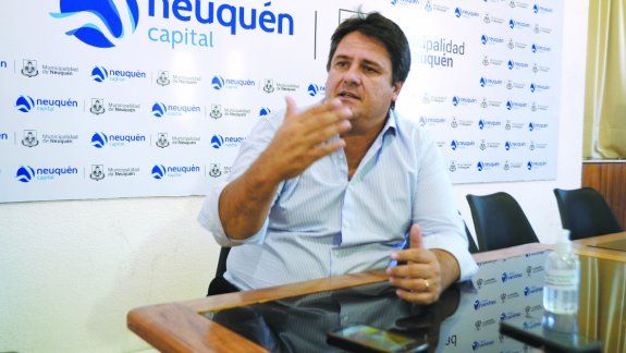 Mariano Gaido definió un paquete de medidas para Neuquén.