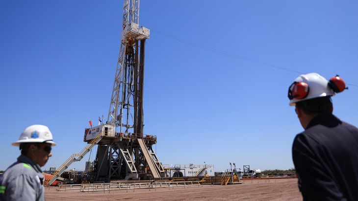 Vaca Muerta quiere elevar los estándares de sus trabajadores. REUTERS/Tomas Cuesta