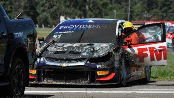 urcera, tras el incendio: el equipo trabaja para recuperar el auto urcera, tras el incendio: el equipo trabaja para recuperar el auto