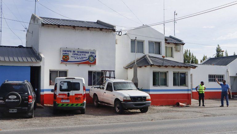 Lo apuñalaron a la altura del cuello en la puerta de un boliche y sobrevivió