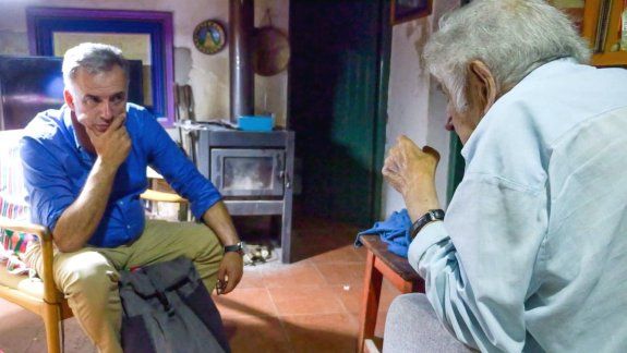 Tras el triunfo, Yamandú Orsi tuvo una charla íntima con su referente, José Mujica.