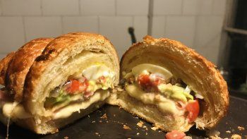 croissant de jamón y queso