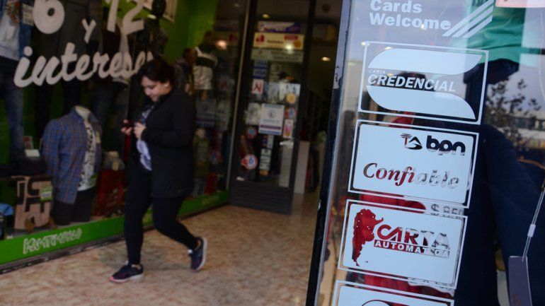 Las tarjetas que son promocionadas en los comercios de la ciudad tienen que pagar un canon a la Municipalidad en concepto de publicidad y propaganda.