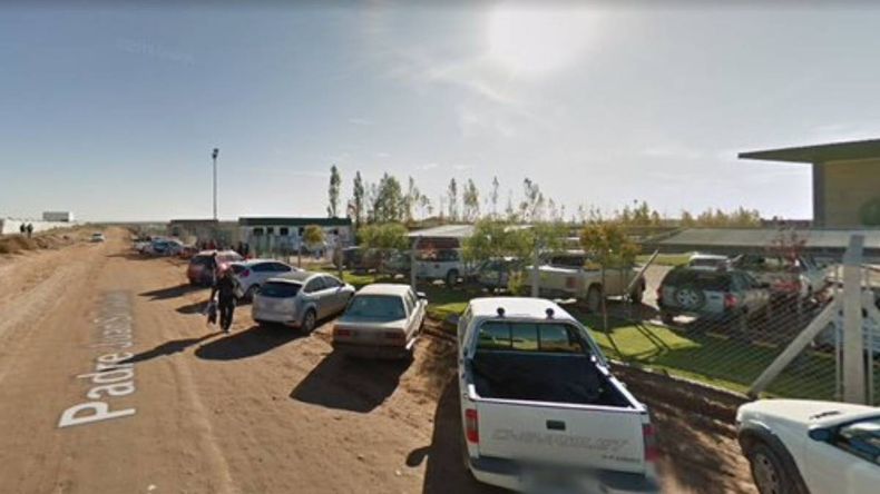 Una petrolera paralizó actividades y más de 200 empleados llevan cinco meses sin cobrar | LM Neuquen Una petrolera paralizó actividades y más de 200 empleados llevan cinco meses sin cobrar