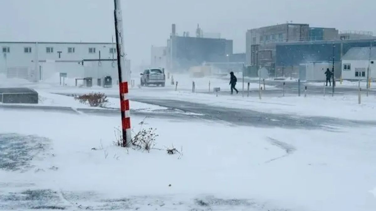 Alarma: trabajadores mineros llevan más de 36 horas atrapados por el temporal de nieve