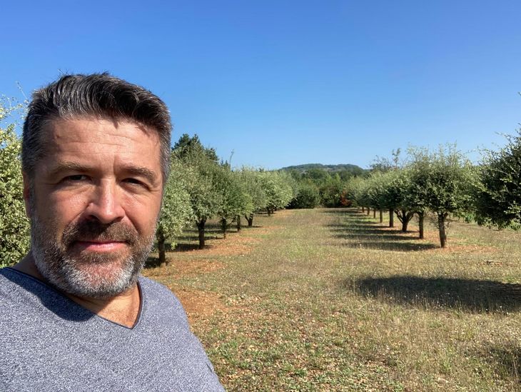Lionel Masbou, el asesor en truficultura, dará clases en el Valle. Lionel Masbou, el asesor en truficultura, dará clases en el Valle. 