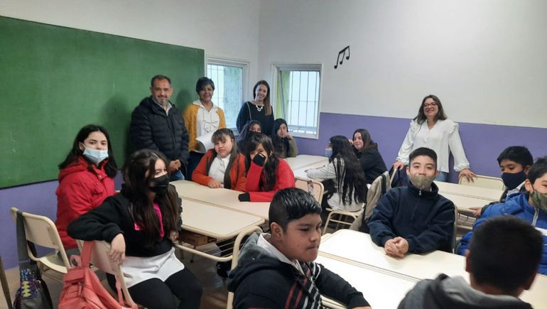 CPEM 98, la escuela trashumante que se mueve con sus alumnos crianceros