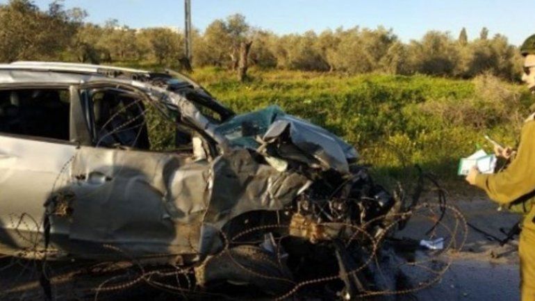 Un palestino arrolló a varios israelíes y mató a dos soldados