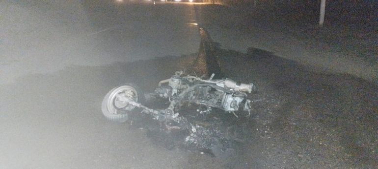 Tres heridos tras un choque seguido de incendio en la ruta chica