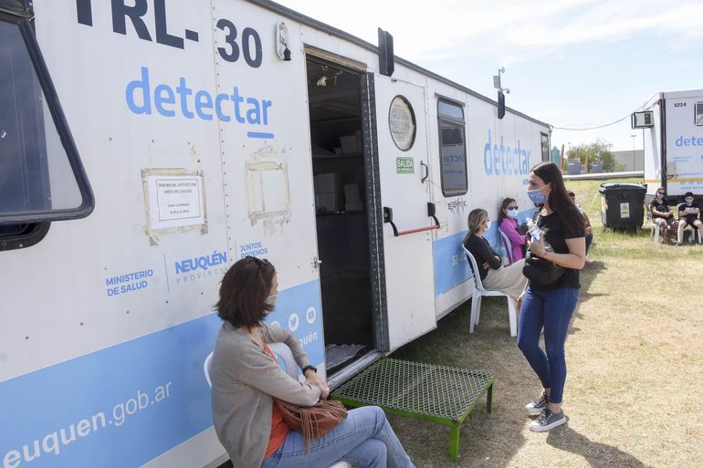 Neuquén sumó 54 casos y por noveno día no hubo muertos