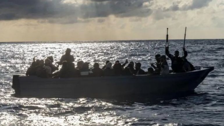 El barco más de 200 migrantes naufragó frente a la costa de Gambia en la medianoche del 1 de enero. Foto ilustrativa