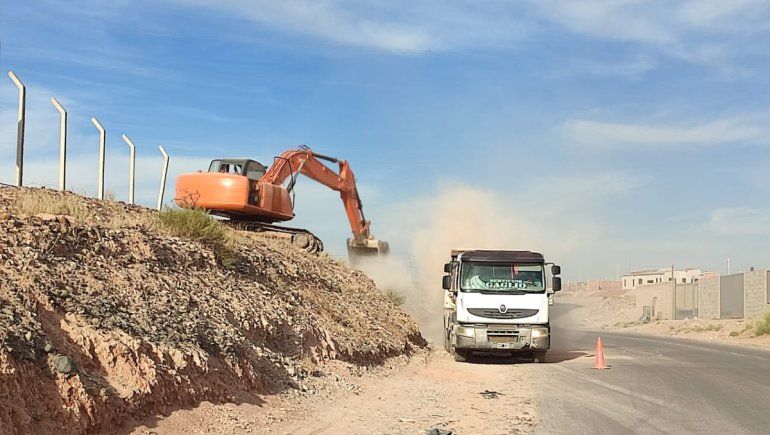 La ley del más vivo: sancionaron a un camión que trasladaba áridos por Ruta 7