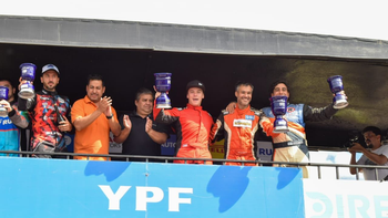 el neuquino que vencio ¡al piloto argentino mas ganador! y lidera el rally el neuquino que vencio ¡al piloto argentino mas ganador! y lidera el rally