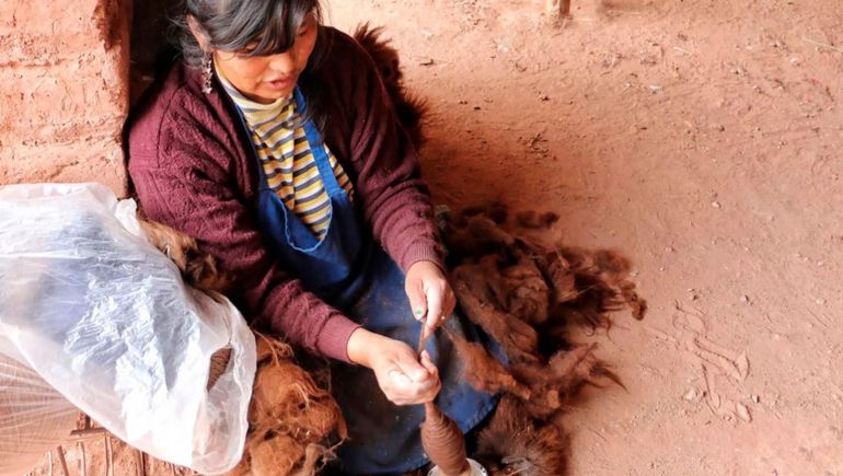 Las mujeres representan el 80% del total de los artesanos del país