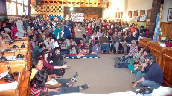 Ayer, el Concejo Deliberante ratificó su postura con respecto a la mega minería y el fracking.&nbsp;