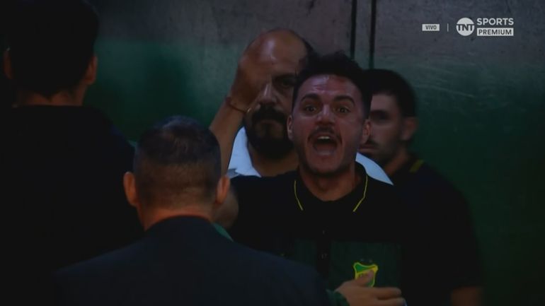 Mariano Soso estalló de bronca tras un penal cobrado contra Defensa y Justicia.