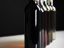 El Gobierno subió las retenciones al 8% para todas las exportaciones de vinos. El Gobierno subió las retenciones al 8% para todas las exportaciones de vinos.