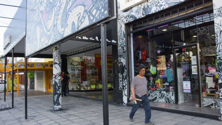 Los locales de indumentaria y calzado ofrecen 20% de descuento con 365.&nbsp;