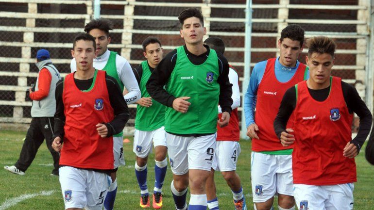 Los dos representantes neuquinos buscarán traerse algo en sus visitas.