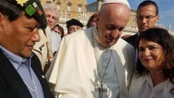 Jorge Palacios, veterano de guerra de Comodoro Rivadavia, y el Papa Francisco. Jorge Palacios, veterano de guerra de Comodoro Rivadavia, y el Papa Francisco.